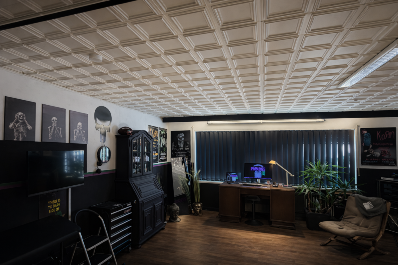 Tattoo Studio Raum – Paradize INK Mömlingen Tattoo Studio Raum mit Behandlungsliege bei Paradize INK Tattoo und Piercing in Mömlingen - Tattoobereich